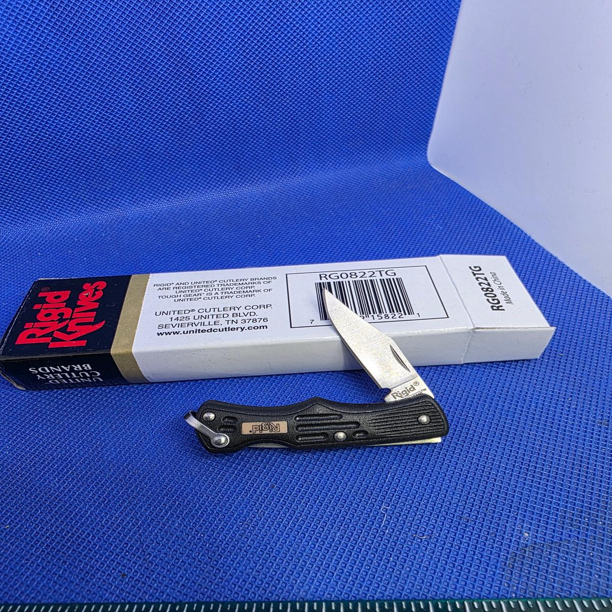 Rigid Small Lockback Knife with Loop NIB RG0822TG