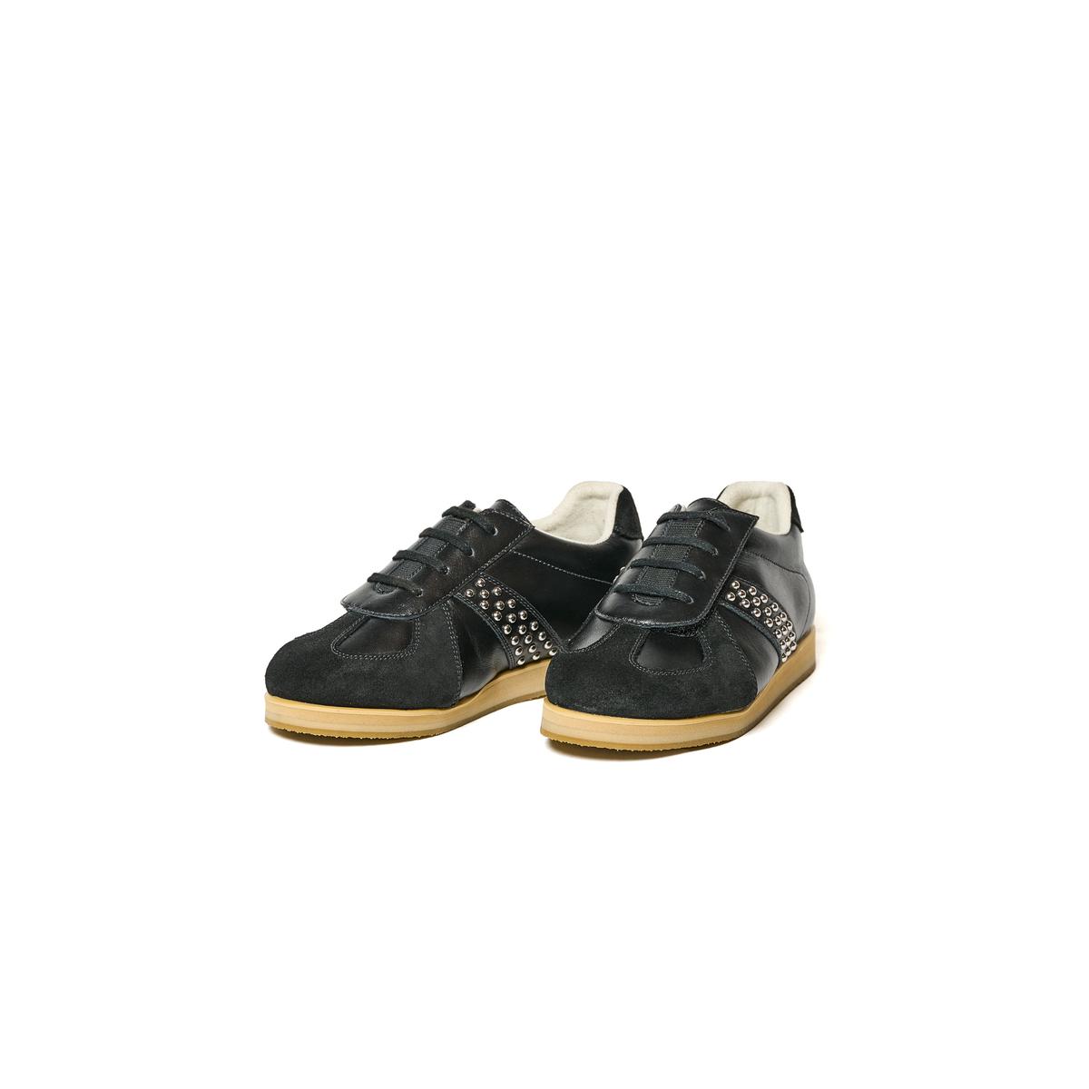 KidsPretzel - - BLK STUDS