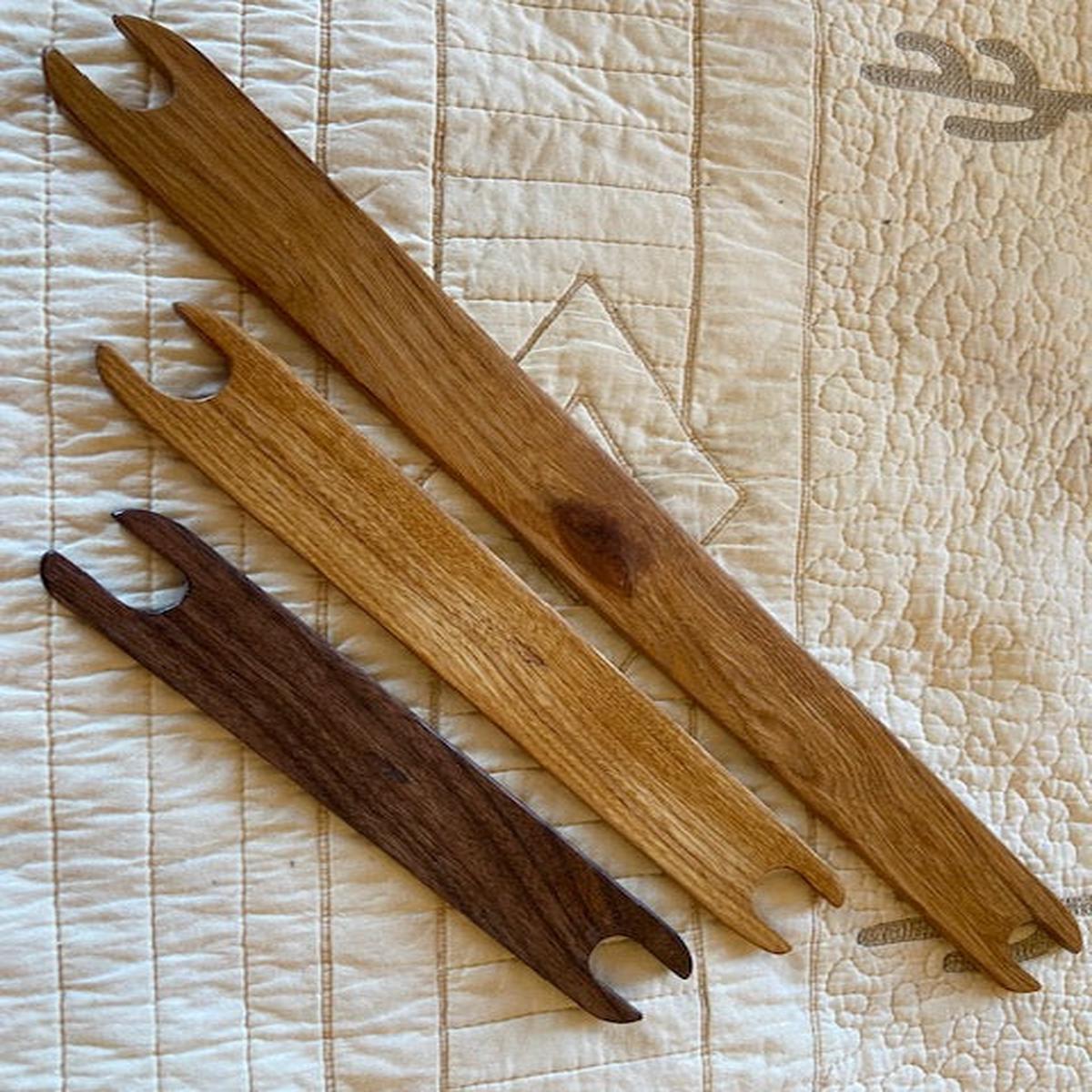 Stick Shuttle for Weaving - 12"