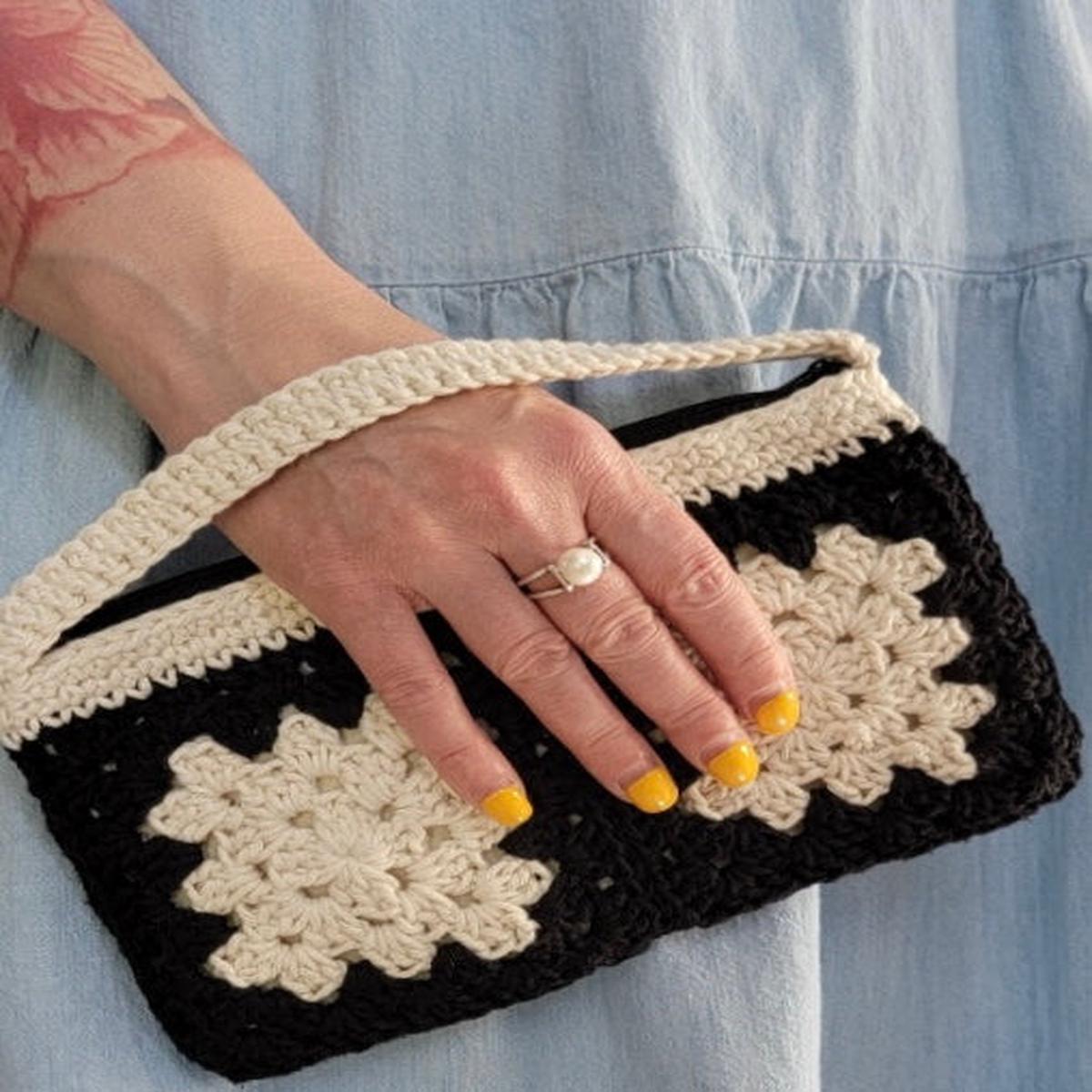  2025 BE MY BABY ZIP Pouch / Clutch Crochet Pattern