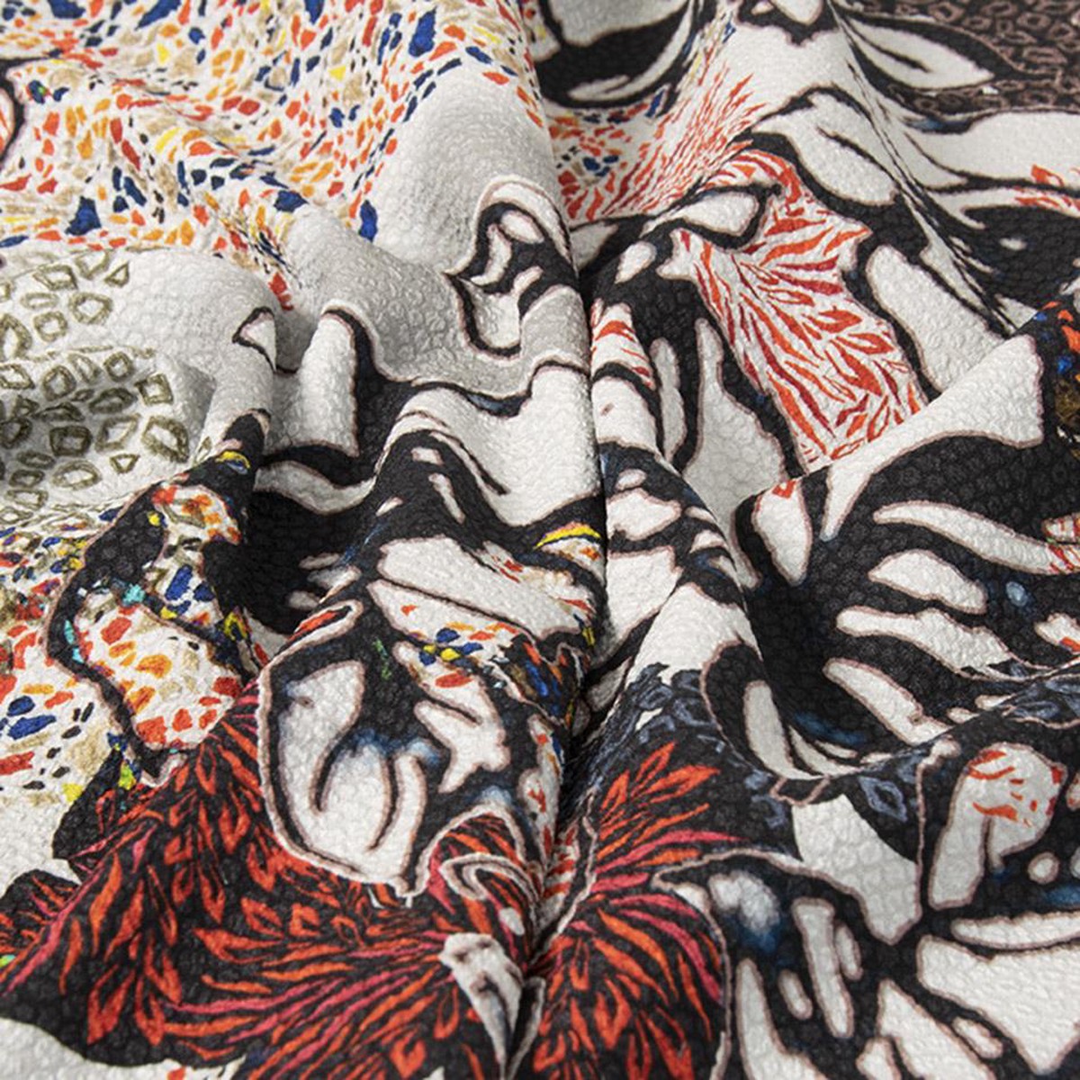 Abstract Print Jacquard 2555